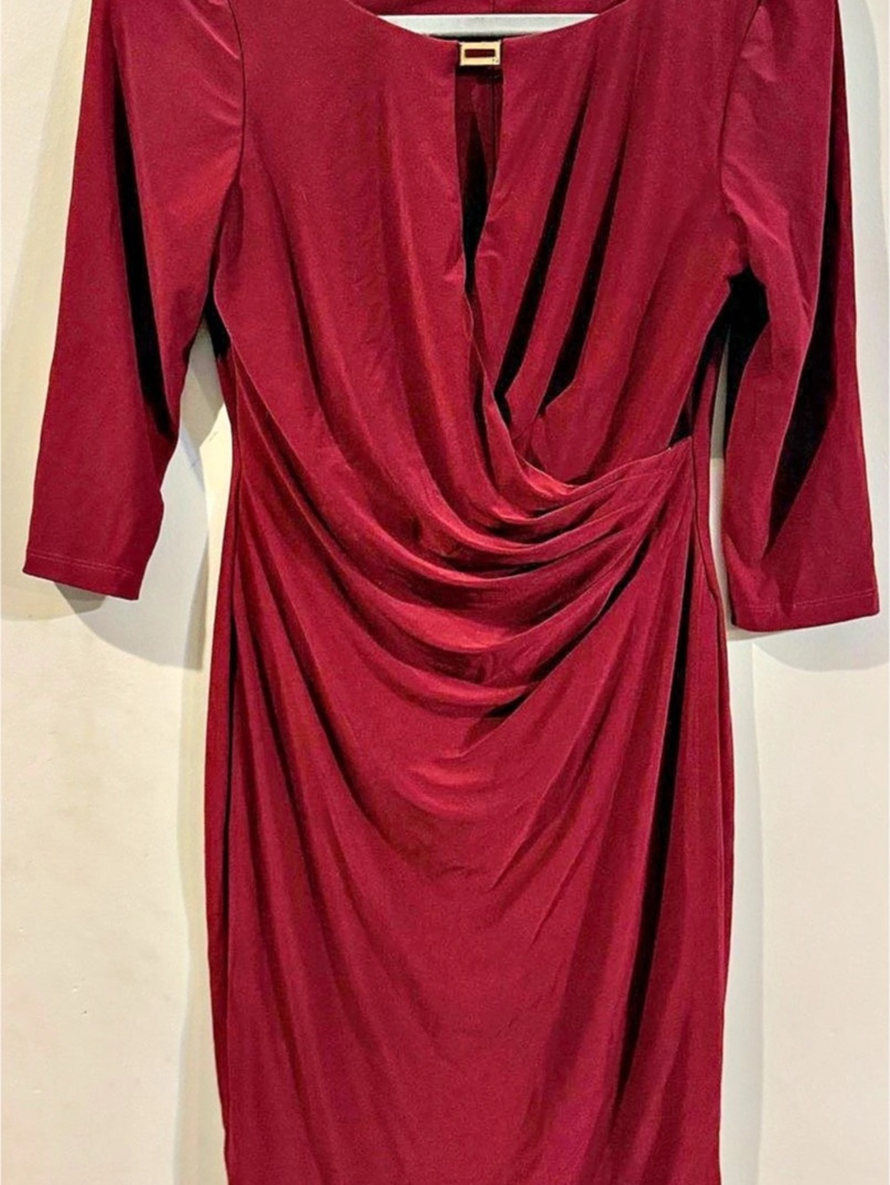 Lauren Ralph Lauren Draped Neckline Dress in Burgundy Like New size 4